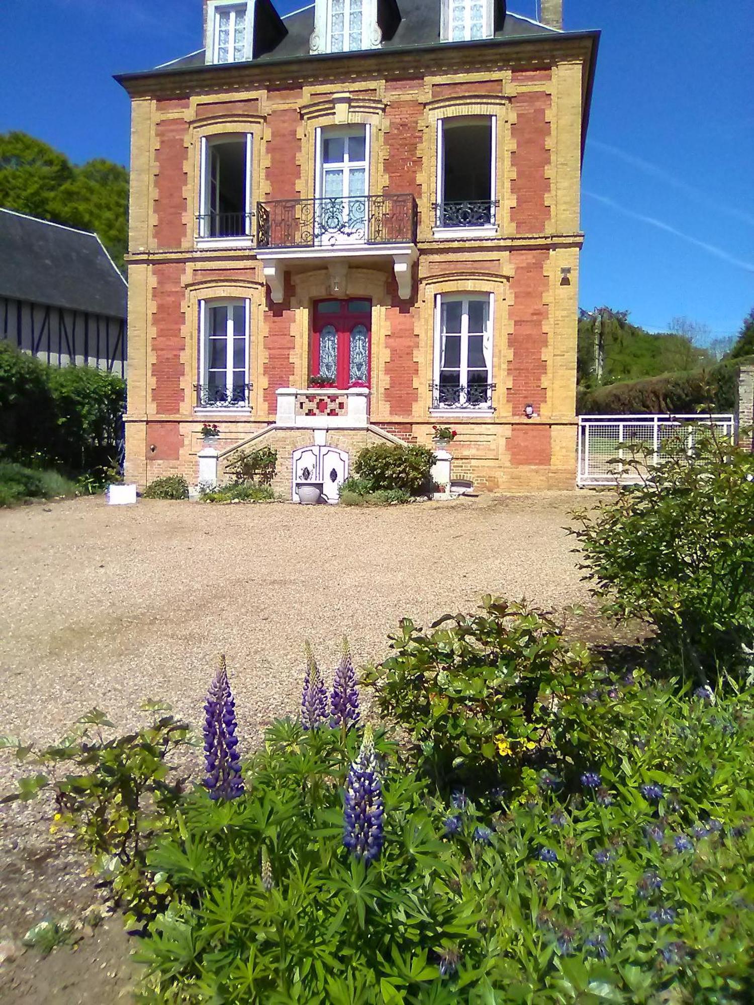 Vila L'Ajoussienne Exteriér fotografie